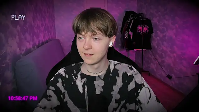 charonbaby1 online show from February 19, 7:59 pm