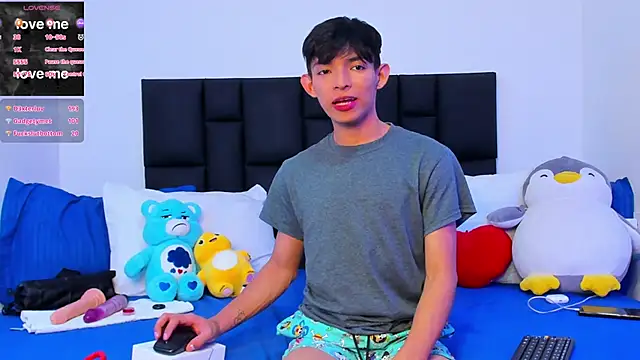 Snapshot of Tonny_twink_ chatting on March 12, 2:34 pm Tonny twink online show from March 12, 2:34 pm