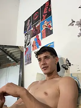 Snapshot of cristofer_988 chatting on March 10, 4:17 am cristofer 988 online show from March 10, 4:17 am