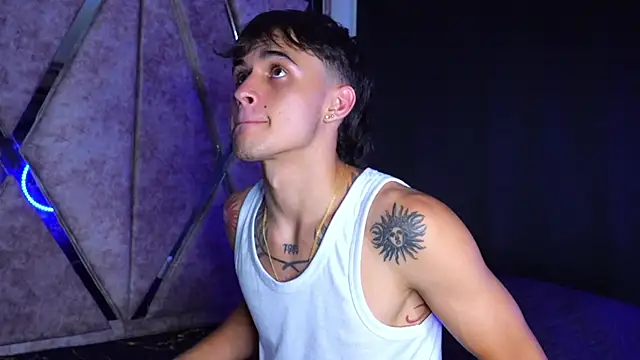 SebastianJust online show from December 11, 6:06 am