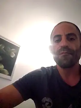 Modelodelsur online show from October 19, 11:57 am