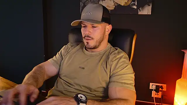 AngeloEric online show from October 30, 2:29 pm