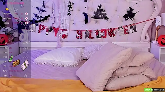 ArthurWhitee online show from October 24, 4:03 am