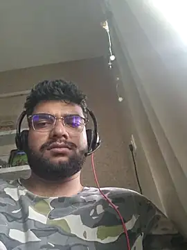 yourdreamman0705 online show from October 24, 11:12 am