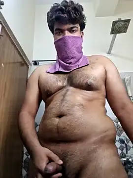 yourdreamman0705 online show from December 17, 3:50 am