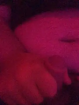 Snapshot of MmmmDaddy69 chatting on December 14, 10:28 pm MmmmDaddy69 online show from December 14, 10:28 pm