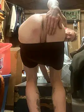 bentoverblonde online show from October 11, 2:43 pm