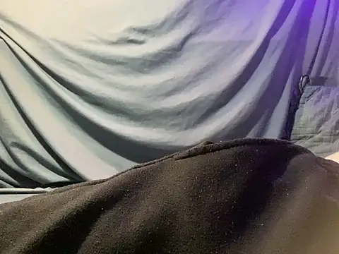 BigMac1596 online show from October 12, 2:16 am