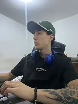 gojo satoru 18 online show from April 9, 7:42 pm