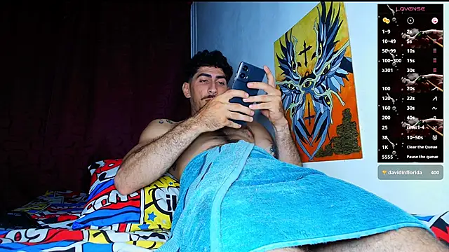 Thomass00 online show from November 15, 12:45 am