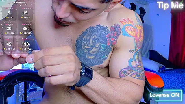 Rich boy01 online show from October 17, 2:32 pm