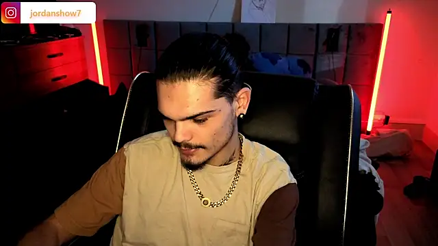 JordanShow online show from December 15, 10:56 am