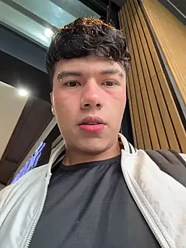 Logan smith1 online show from November 14, 5:58 pm