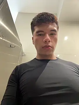 Logan smith1 online show from April 15, 6:08 pm