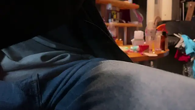 deadpi online show from December 4, 5:09 pm