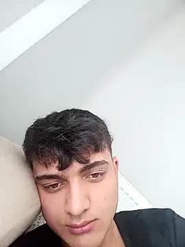 boy 3835 online show from March 12, 12:36 pm