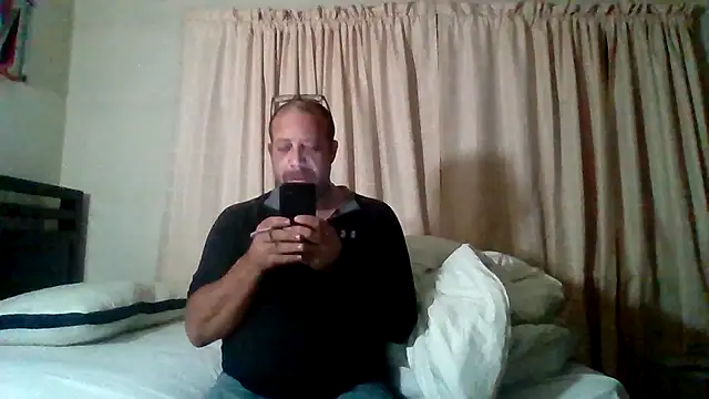 Exhibitionist040577 online show from November 14, 3:10 am