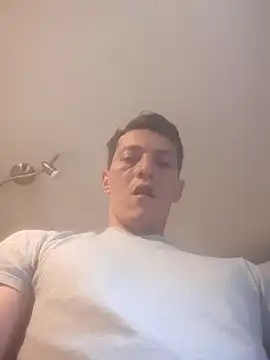 gigolopez1 online show from February 1, 10:02 pm