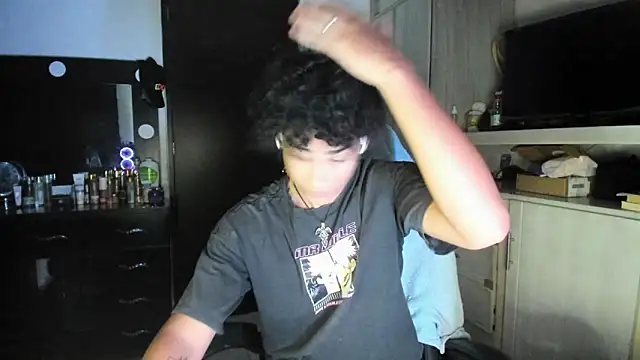 jake willianss online show from June 20, 3:55 am