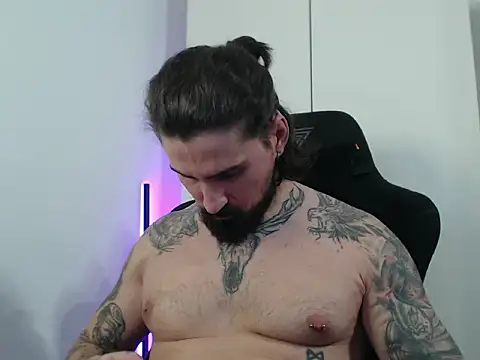 MateoHunk online show from October 22, 2:32 pm