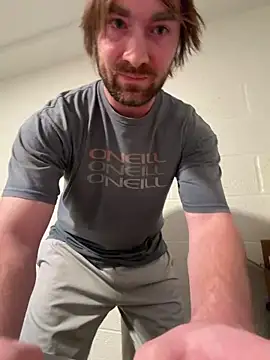 pizzaboy13 online show from February 9, 5:56 am