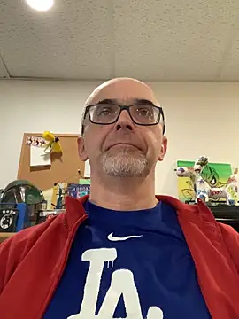 MaxVain online show from March 10, 6:12 pm