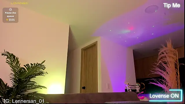 lennercollins online show from March 23, 5:54 am