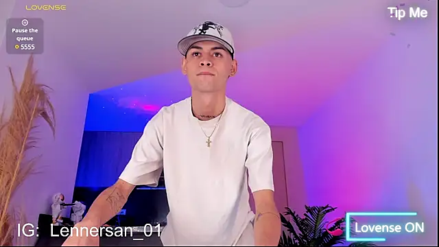 lennercollins online show from February 11, 10:39 pm