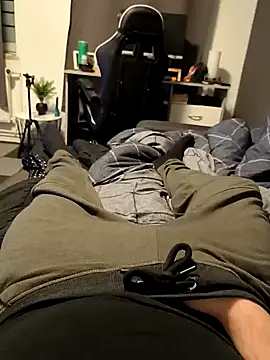 OdinWolf1990 online show from December 7, 9:00 pm