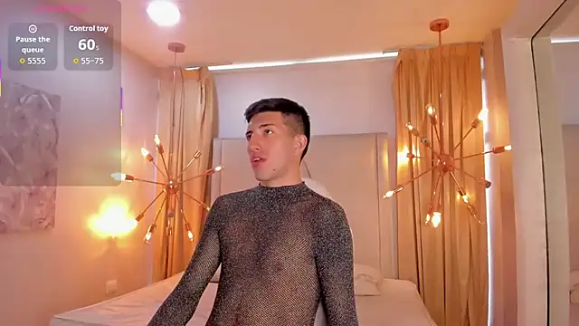 Un Slutty online show from September 24, 8:51 pm
