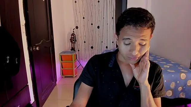 alessandro wizard online show from March 5, 2:36 am