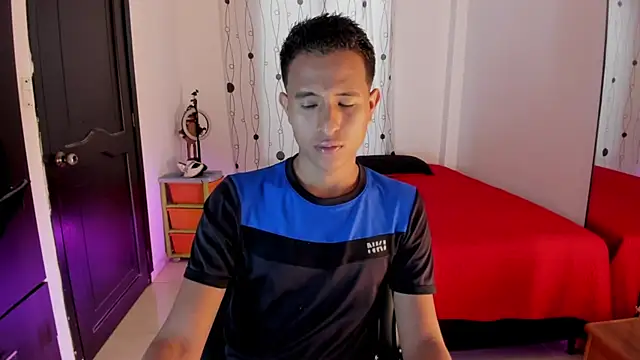 alessandro wizard online show from February 17, 7:10 pm