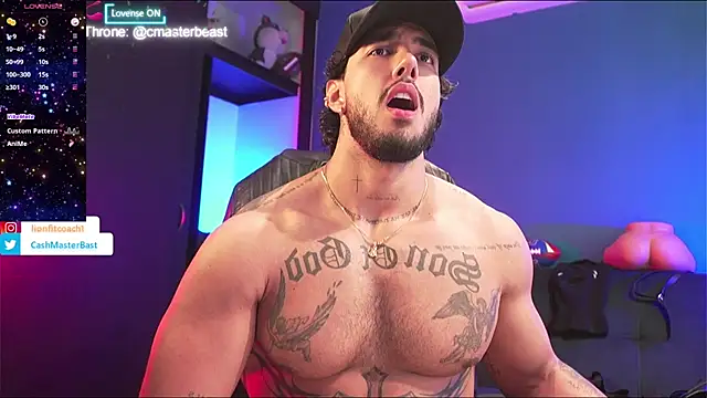 JACOB MARTINS online show from July 3, 9:39 pm