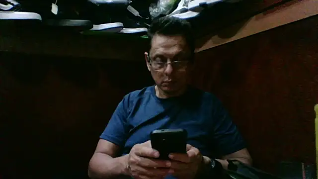 MarcusKelvin online show from October 20, 5:50 pm