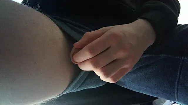 paulklaus265489 online show from February 25, 11:41 am