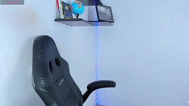 Jacoob19  online show from October 14, 11:50 am