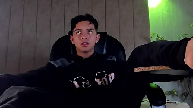 Muichiro tokito1 online show from November 28, 4:04 am