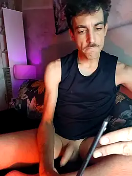 gorkamacbew online show from December 4, 9:24 pm