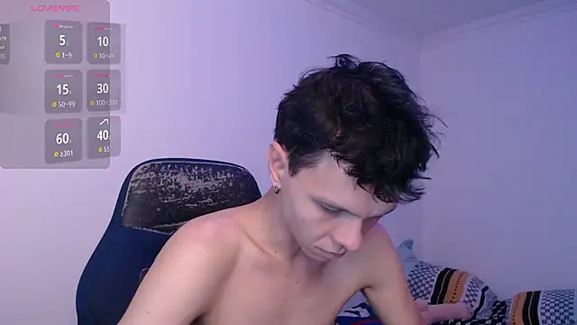 bryamado69 online show from March 6, 8:39 pm