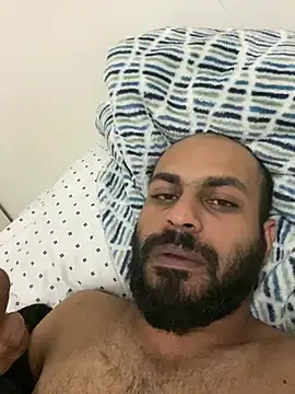 islandvybee55 online show from February 13, 6:30 am