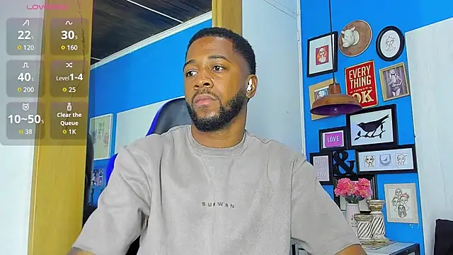Drake Nassir4 online show from October 6, 2:55 pm