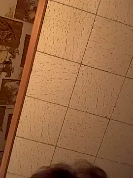 Tonybaloney1972 online show from November 16, 7:10 am