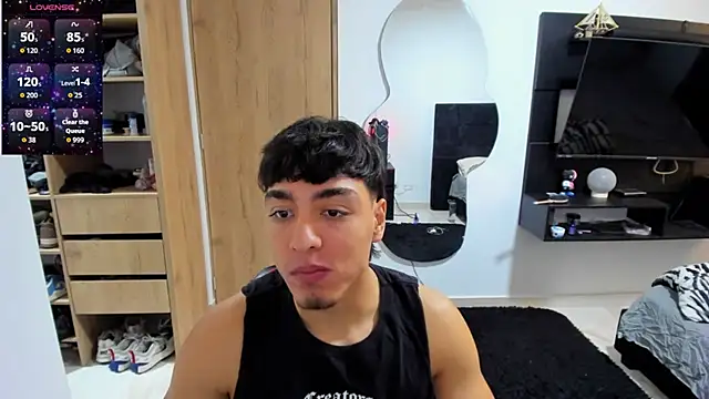 Cristhian Evans online show from September 13, 1:23 pm