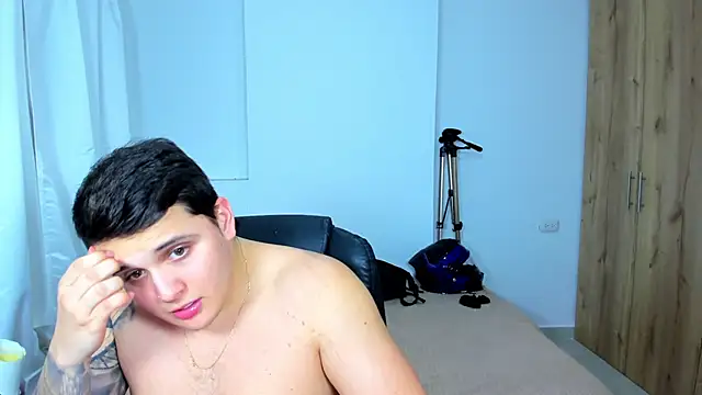 jhonstark09 online show from February 8, 1:43 am