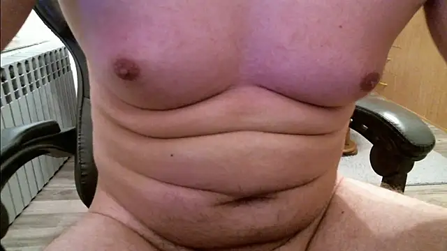 HornyBigCummer online show from October 18, 7:13 am