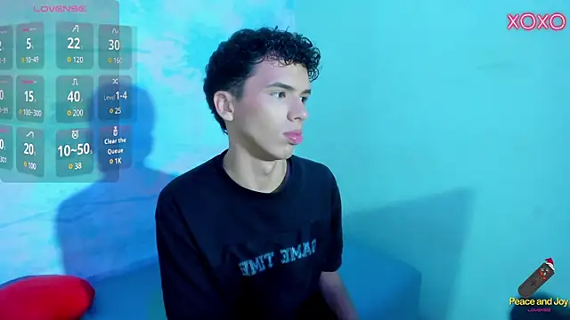 SEANTROYY online show from December 3, 4:24 am