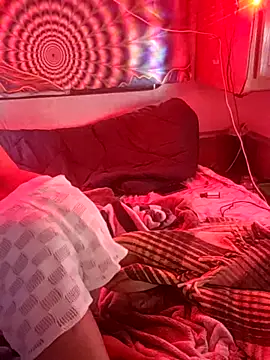 LargeDominoes online show from April 15, 11:59 pm