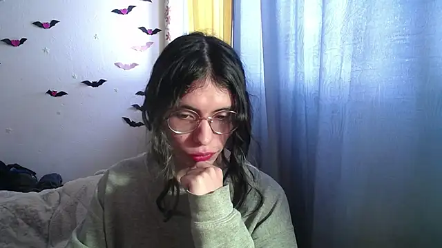 BRIAR AND BLAIR online show from November 22, 1:54 pm