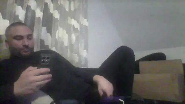 Snapshot of NewyorkDimi chatting on January 16, 12:12 am NewyorkDimi online show from January 16, 12:12 am