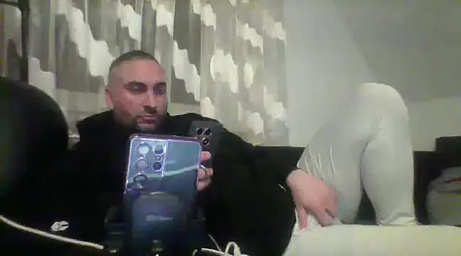 Snapshot of NewyorkDimi chatting on December 14, 4:12 am NewyorkDimi online show from December 14, 4:12 am